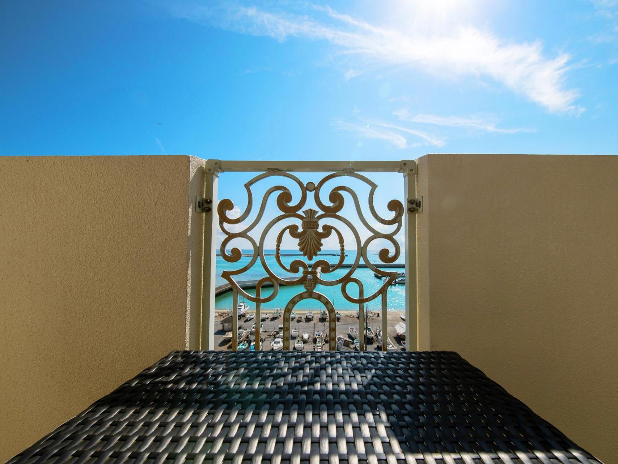 Cozy Stay In Itoman Buitenkant foto